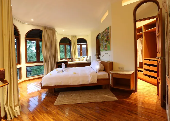 Cove Urbanest 4* Seminyak