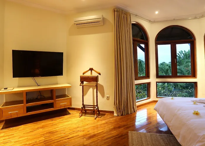 Cove Urbanest Otel 4*