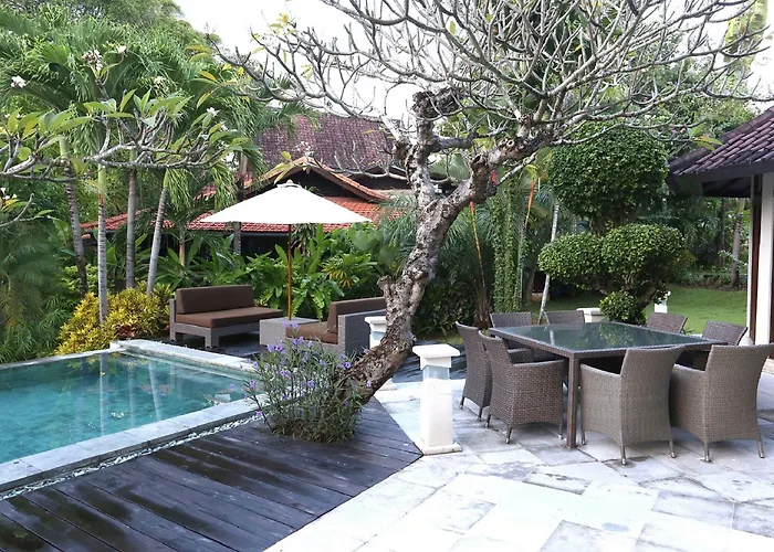 Otel Cove Urbanest Seminyak
