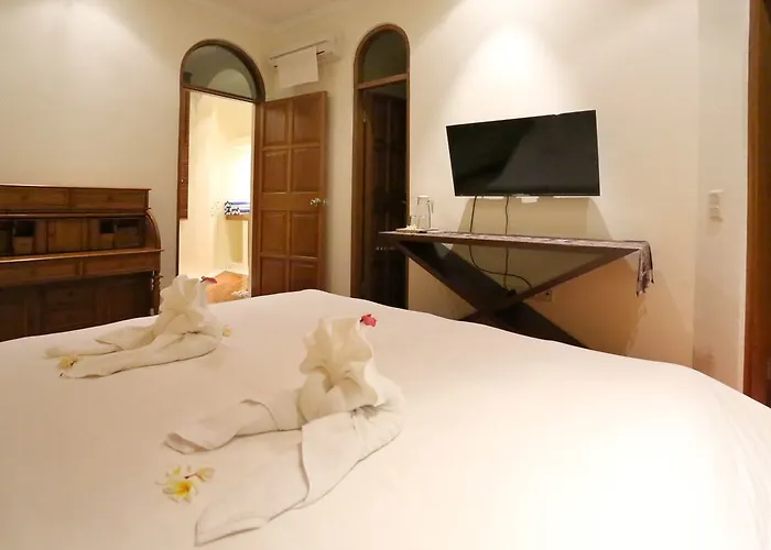 Cove Urbanest 4*