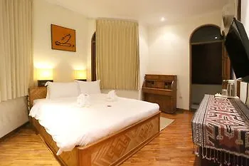 Cove Urbanest Otel